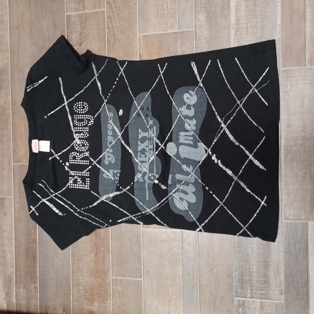 Womens R Rouge U.S.A size lg T bundle - Picture 2 of 4